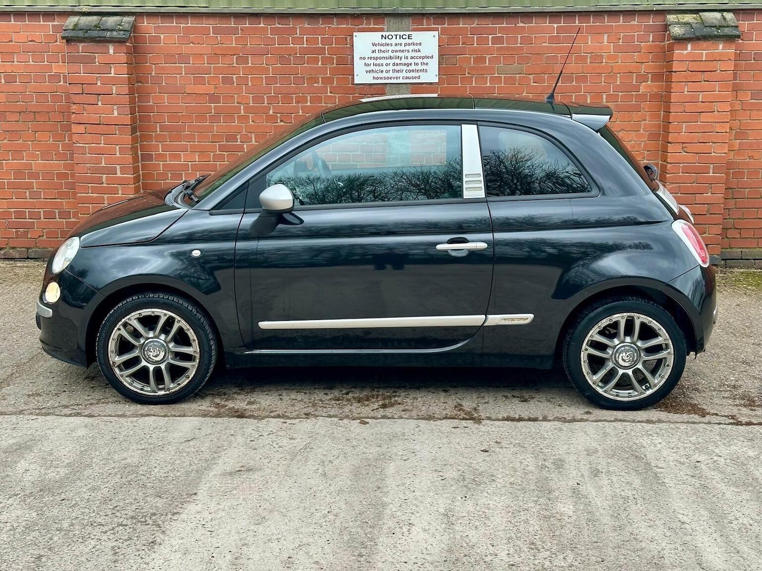 Used Fiat 500 2009 for sale - 77662223: Photo 17