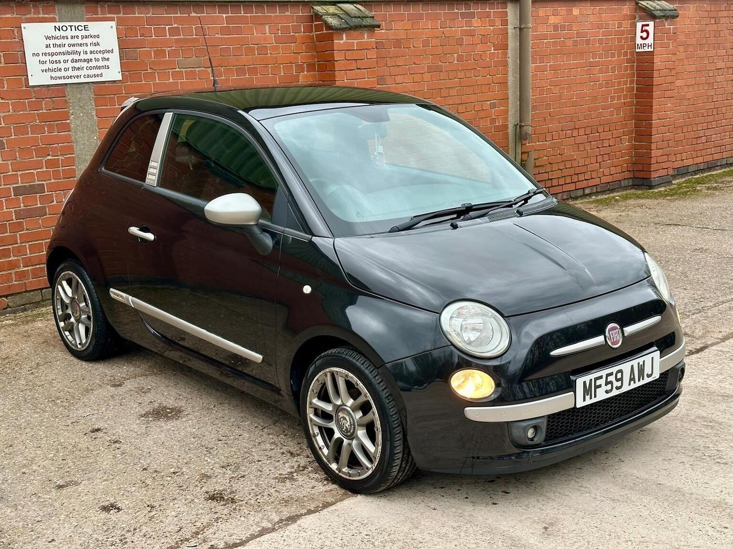 Used Fiat 500 2009 for sale - 77662223: Photo 2