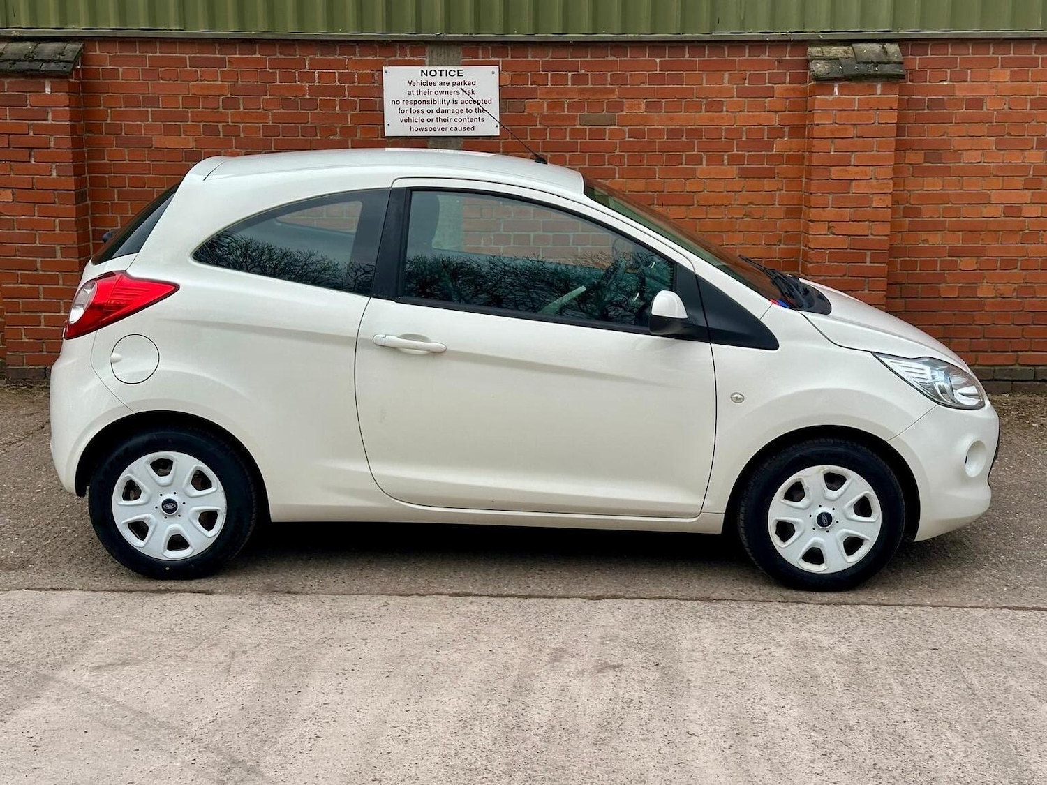 Used Ford Ka 2015 for sale - 77997261: Photo 10