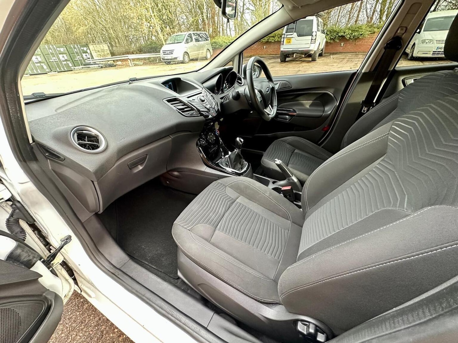 Used Ford Fiesta 2013 for sale - 77201330: Photo 13