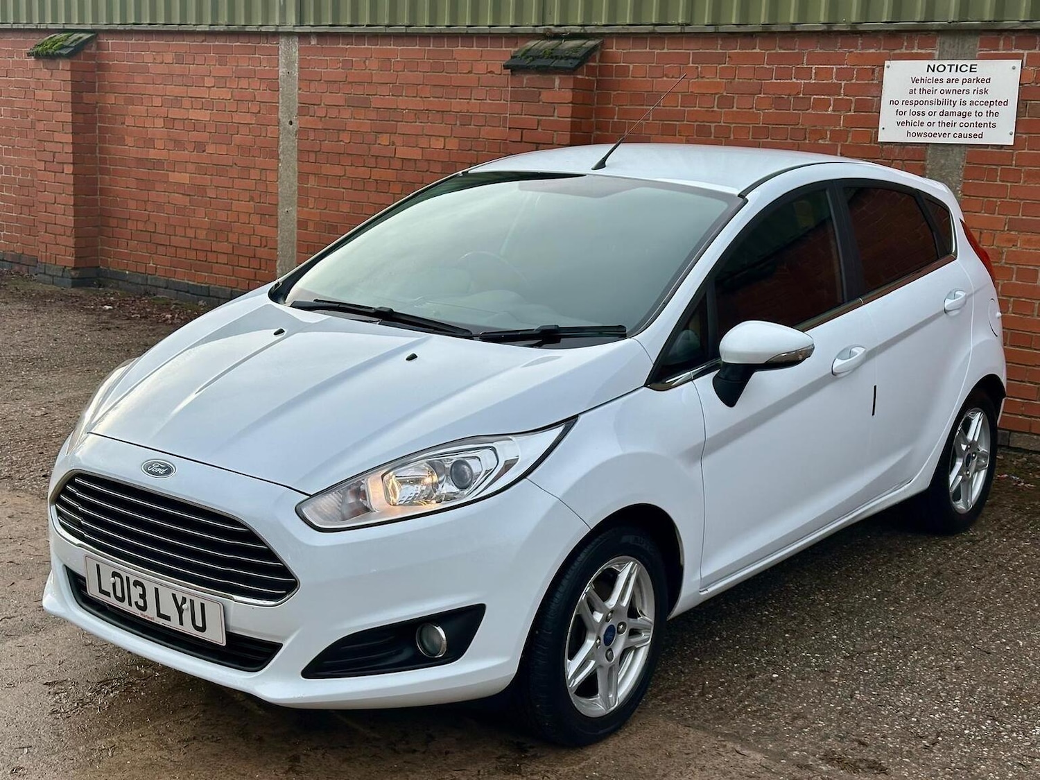 Used Ford Fiesta 2013 for sale - 77201330: Photo 14