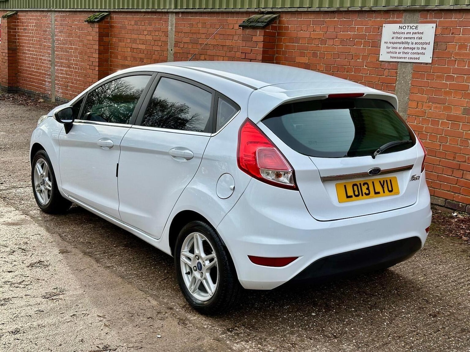 Used Ford Fiesta 2013 for sale - 77201330: Photo 20