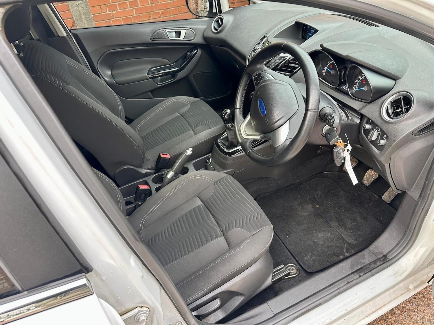 Used Ford Fiesta 2013 for sale - 77201330: Photo 3