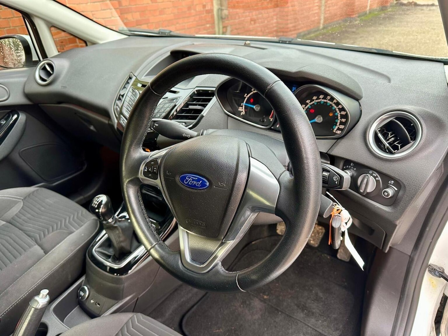 Used Ford Fiesta 2013 for sale - 77201330: Photo 6