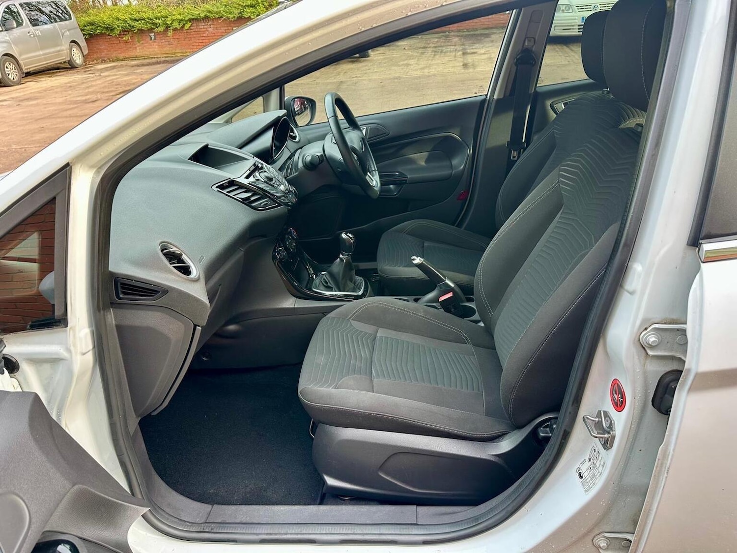 Used Ford Fiesta 2013 for sale - 77201330: Photo 9