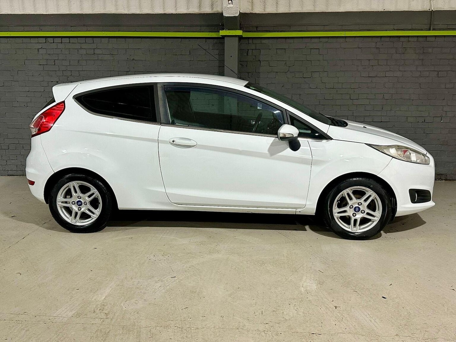 Used Ford Fiesta 2014 for sale - 77474814: Photo 24