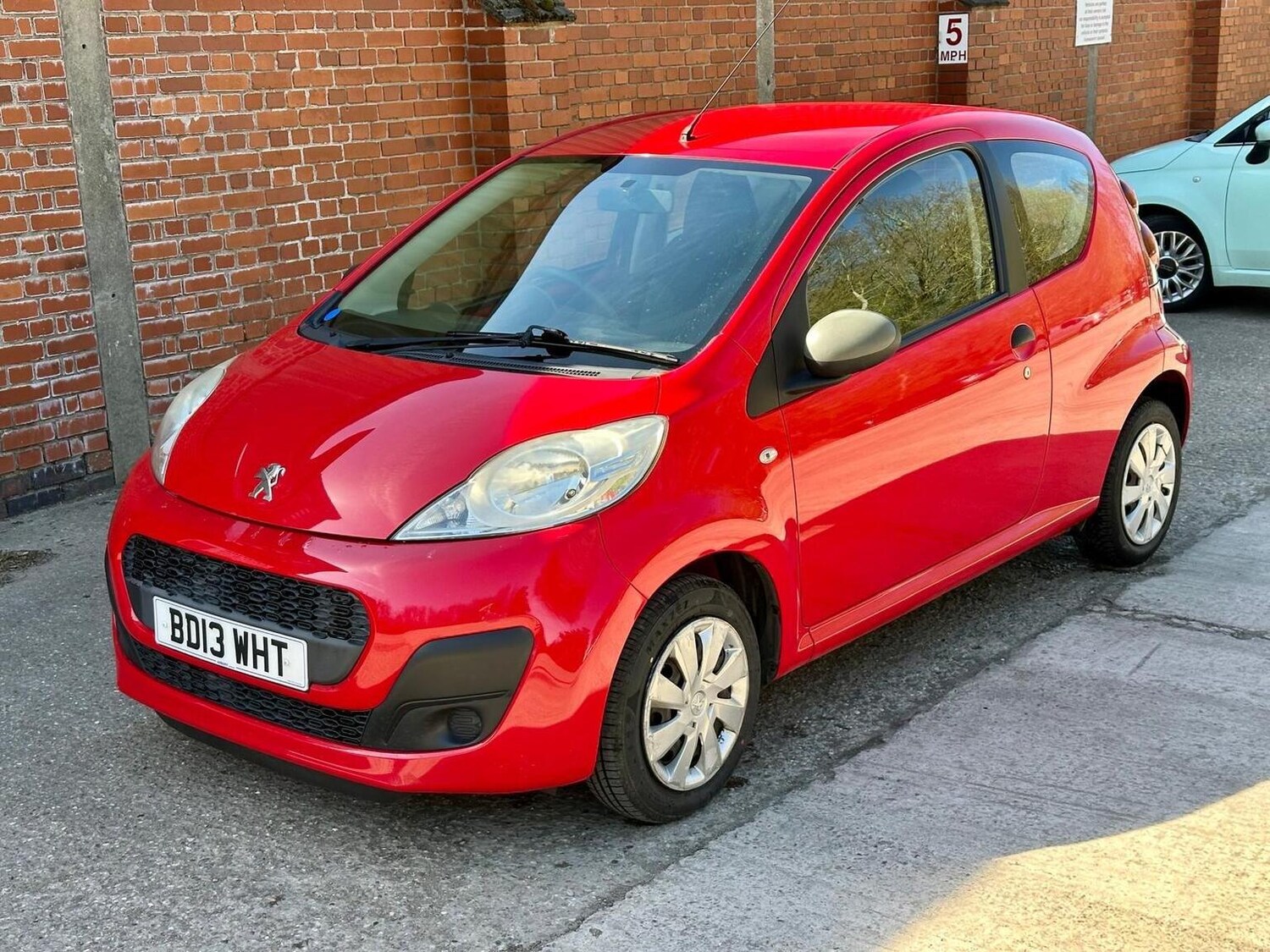 Used Peugeot 107 2013 for sale - 78149673: Photo 14