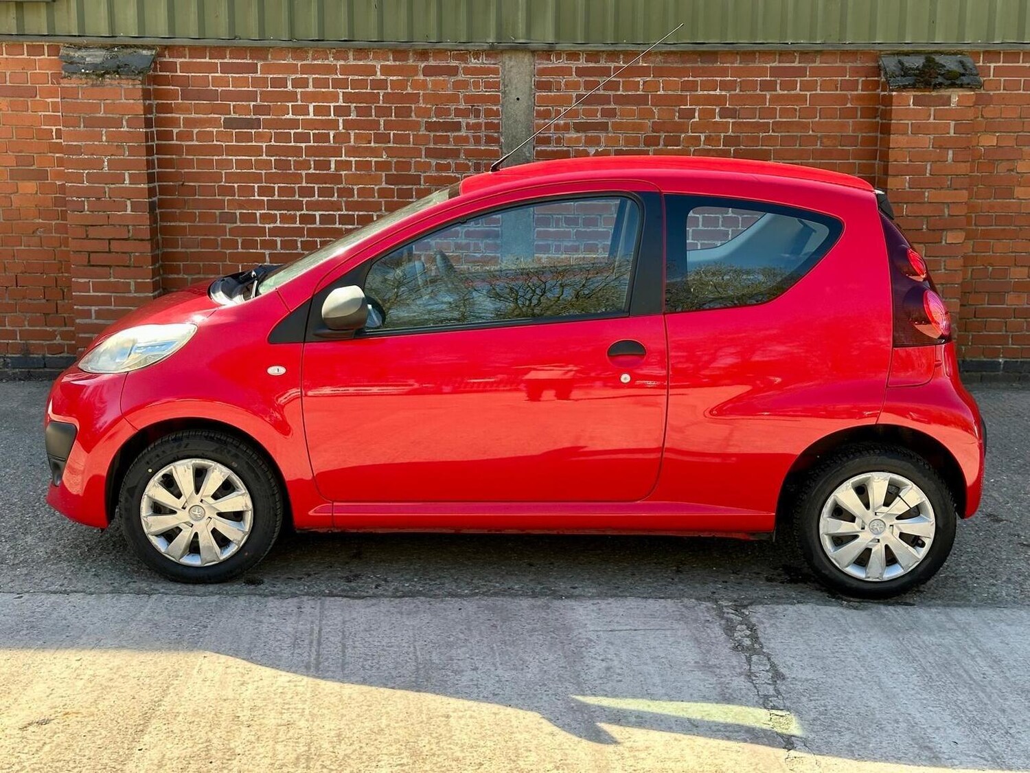 Used Peugeot 107 2013 for sale - 78149673: Photo 22