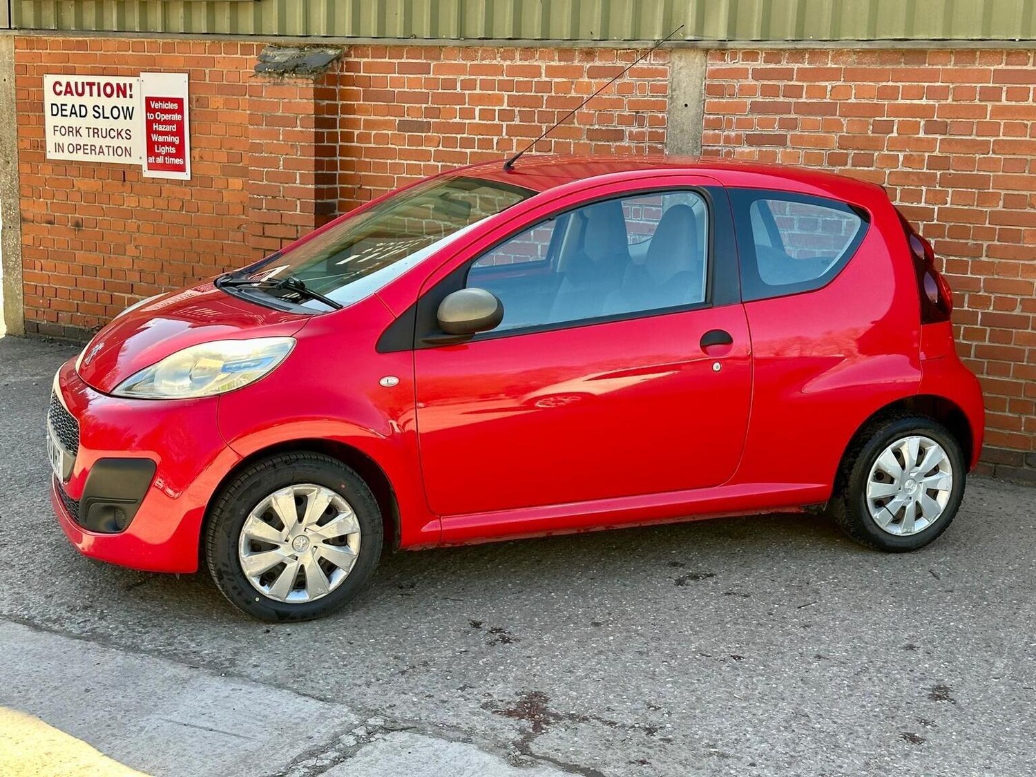 Used Peugeot 107 2013 for sale - 78149673: Photo 23