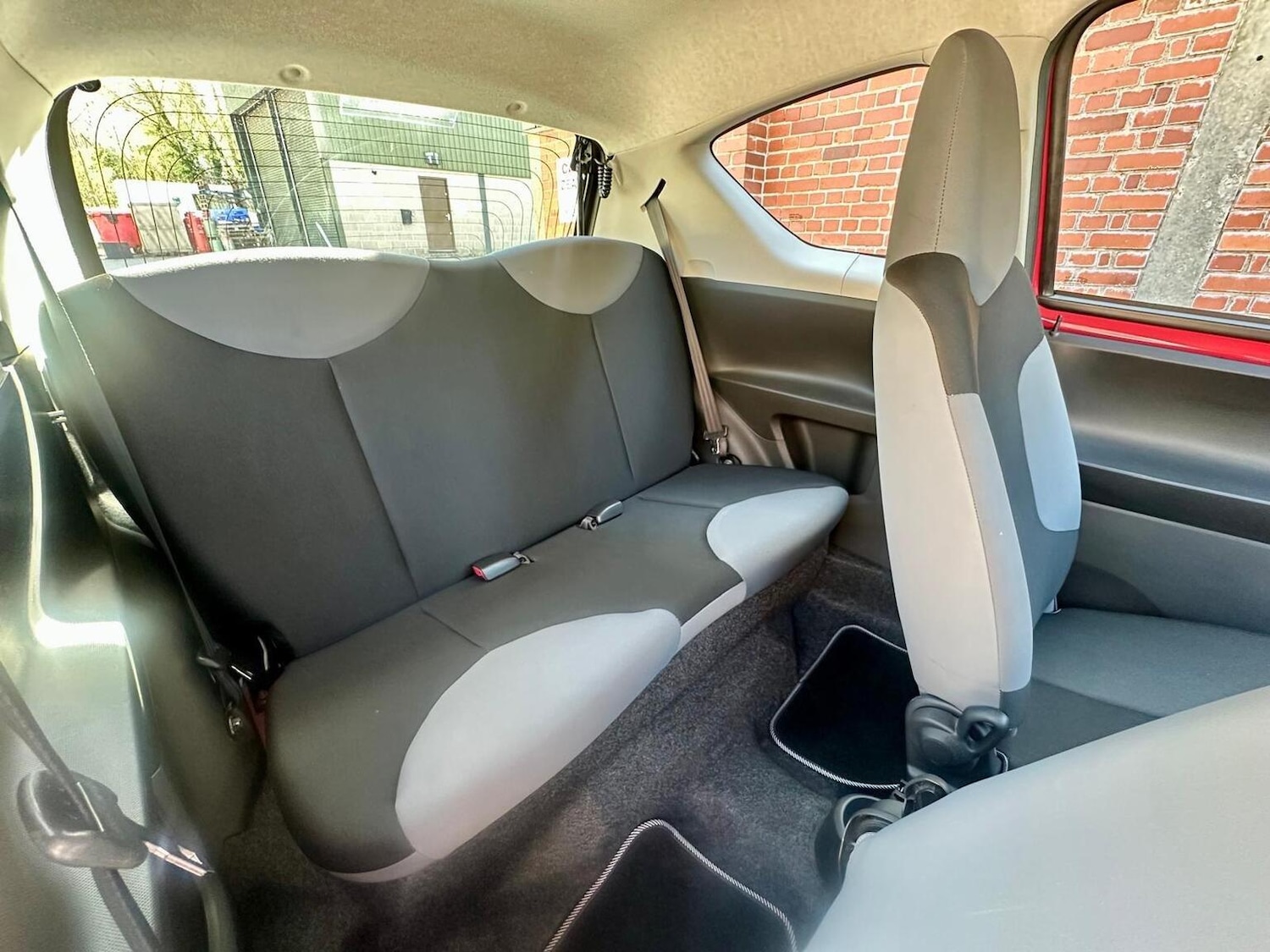 Used Peugeot 107 2013 for sale - 78149673: Photo 4