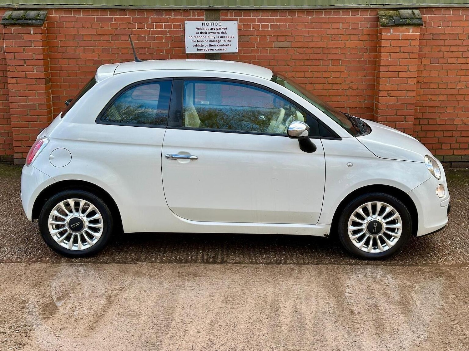 Used Fiat 500 2013 for sale - 77629062: Photo 9