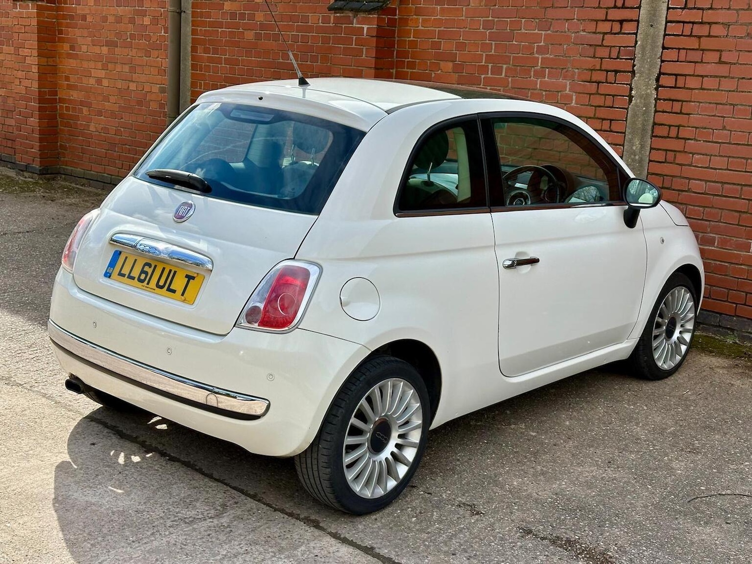 Used Fiat 500 2011 for sale - 77888469: Photo 24