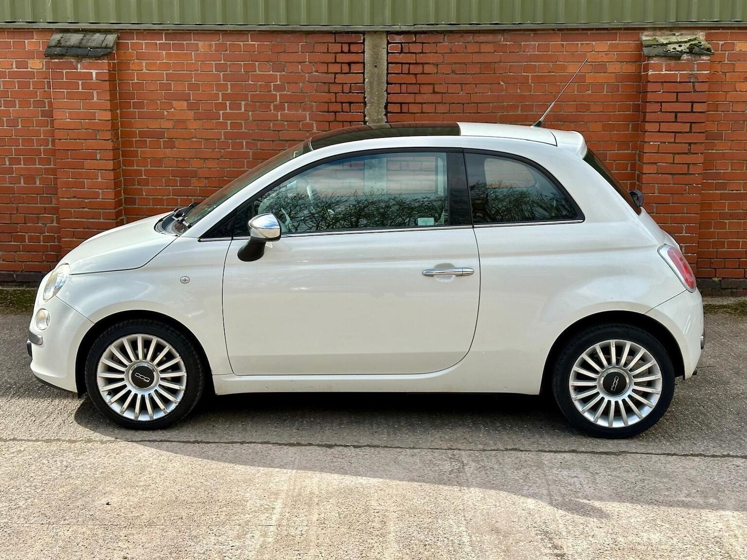 Used Fiat 500 2011 for sale - 77888469: Photo 26