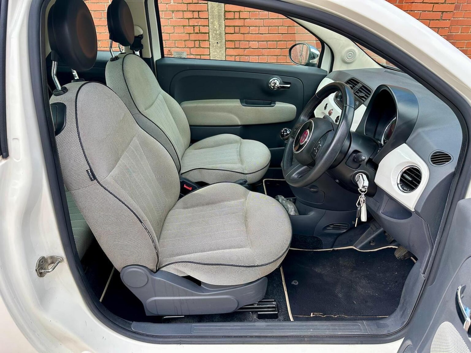 Used Fiat 500 2011 for sale - 77888469: Photo 3