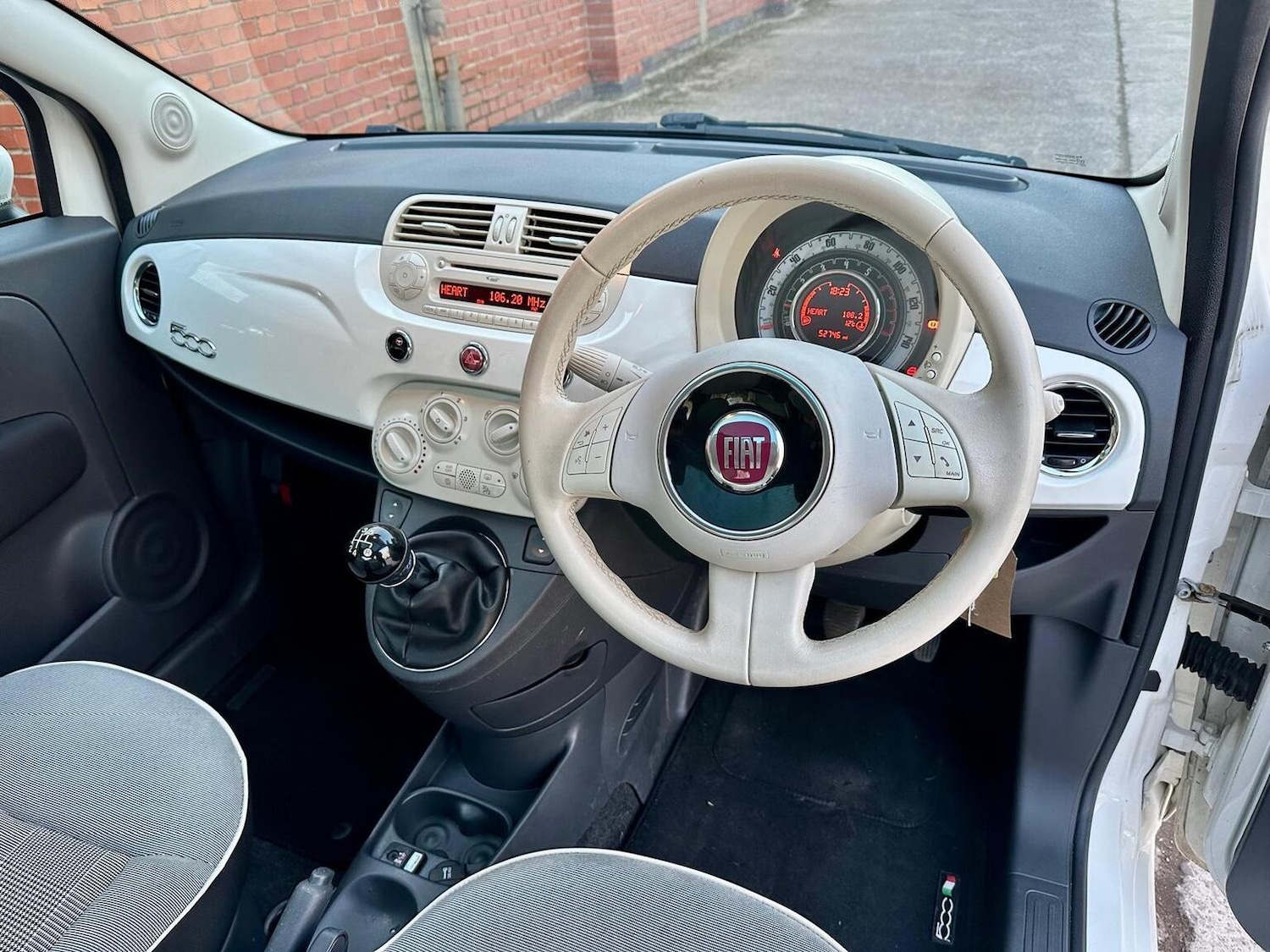 Used Fiat 500 2014 for sale - 77931251: Photo 5