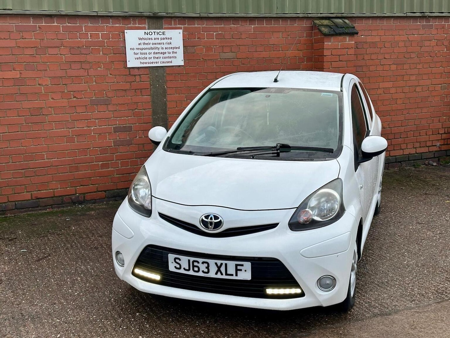 Used Toyota AYGO 2013 for sale - 77391901: Photo 15