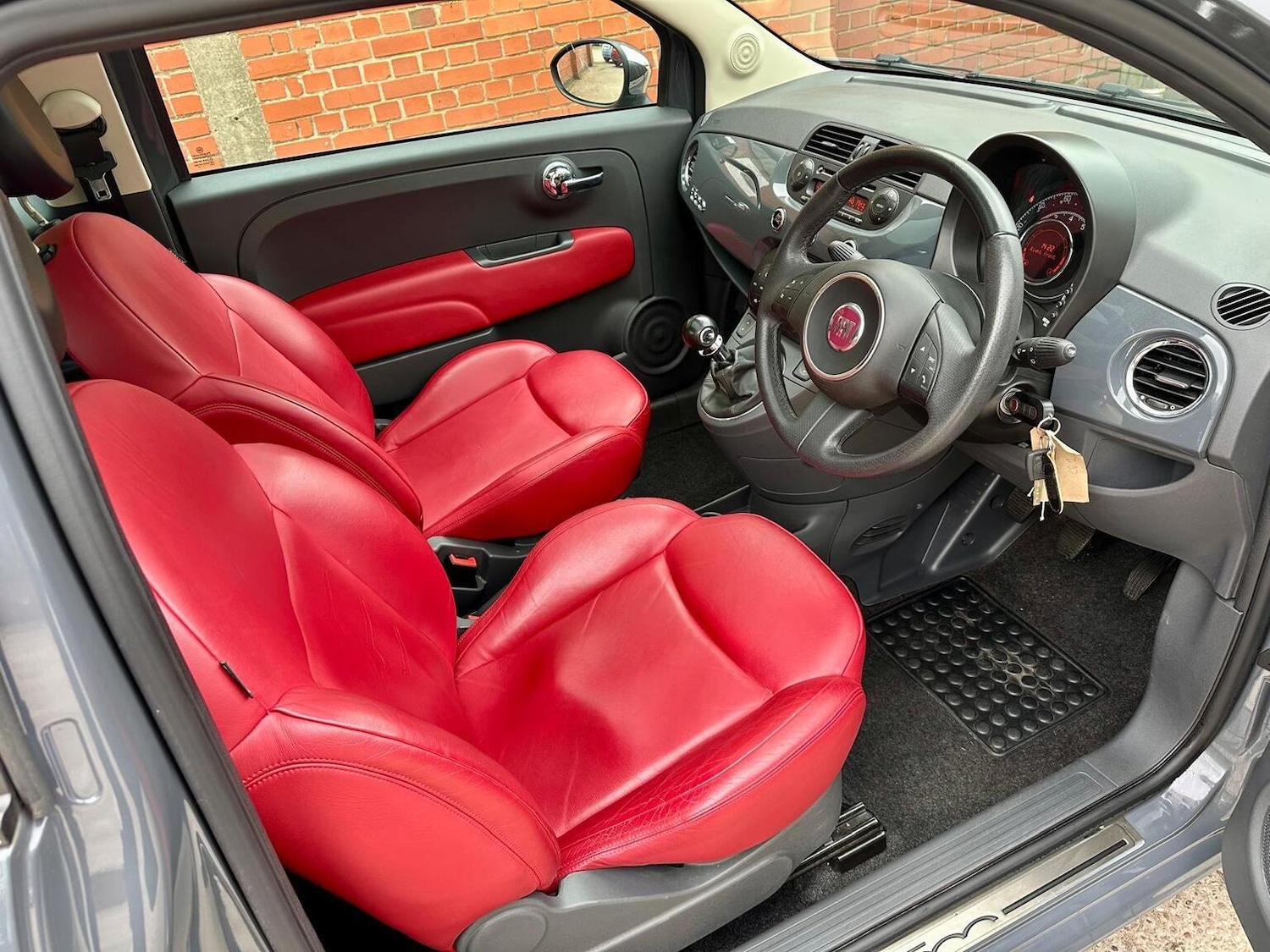 Used Fiat 500 2010 for sale - 77759011: Photo 3