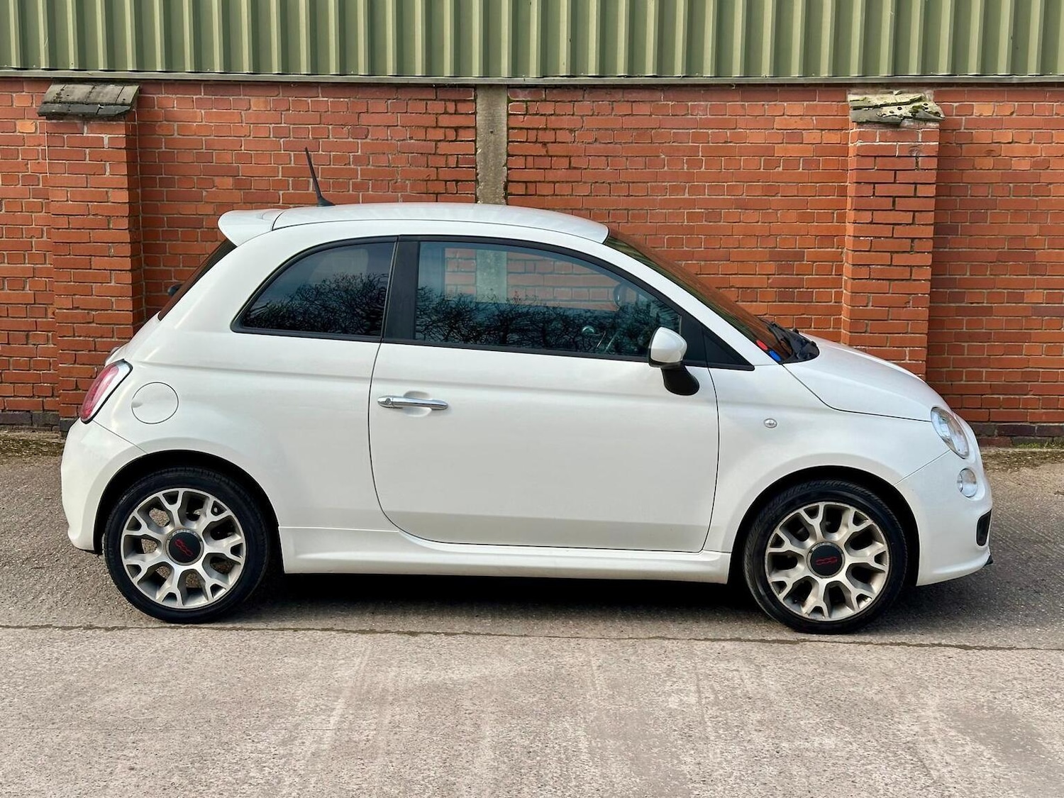 Used Fiat 500 2015 for sale - 77983724: Photo 14
