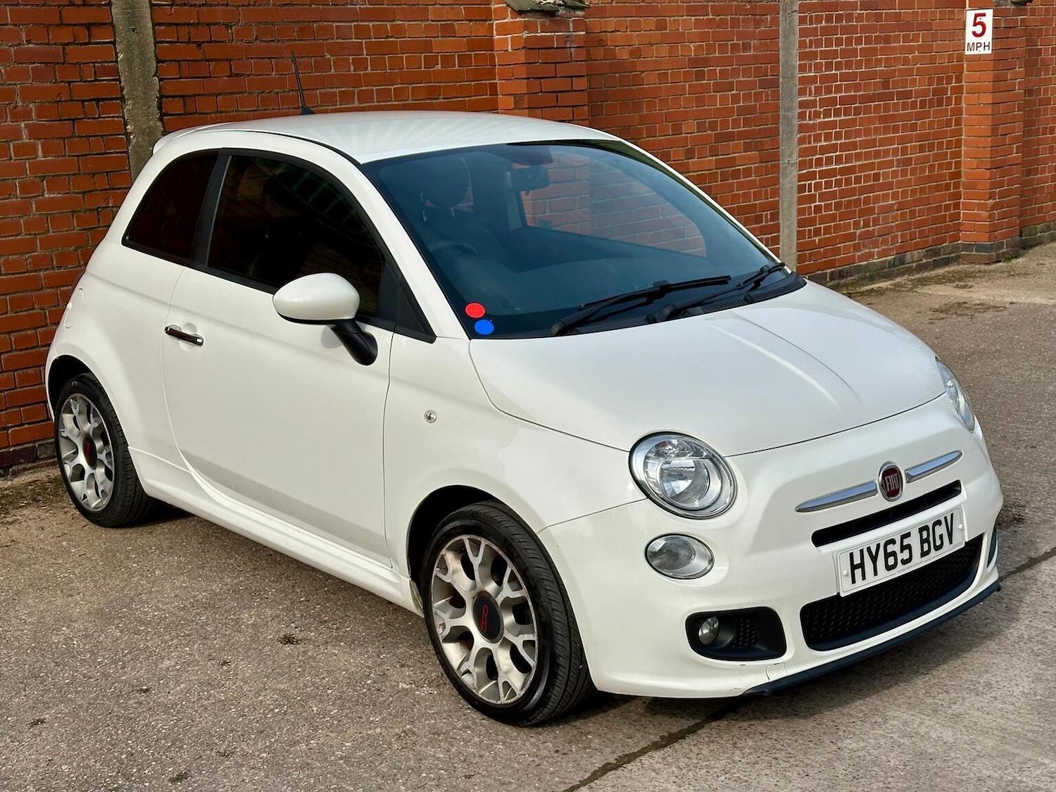Used Fiat 500 2015 for sale - 77983724: Photo 2