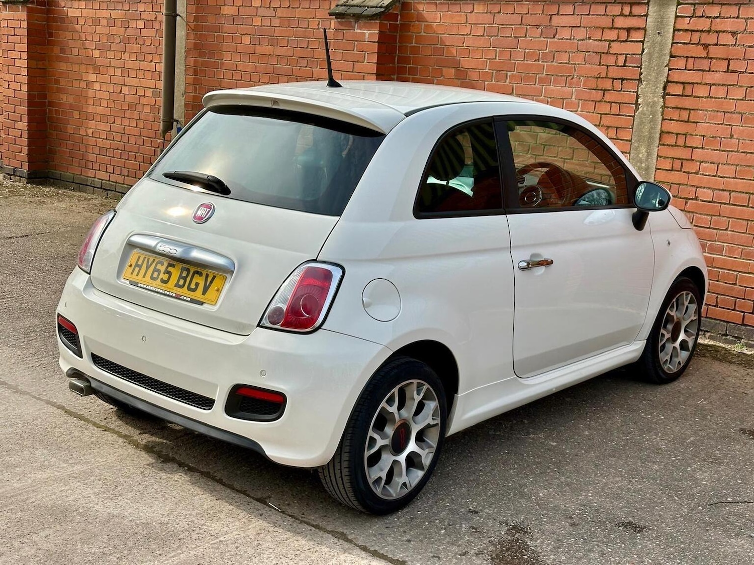 Used Fiat 500 2015 for sale - 77983724: Photo 22