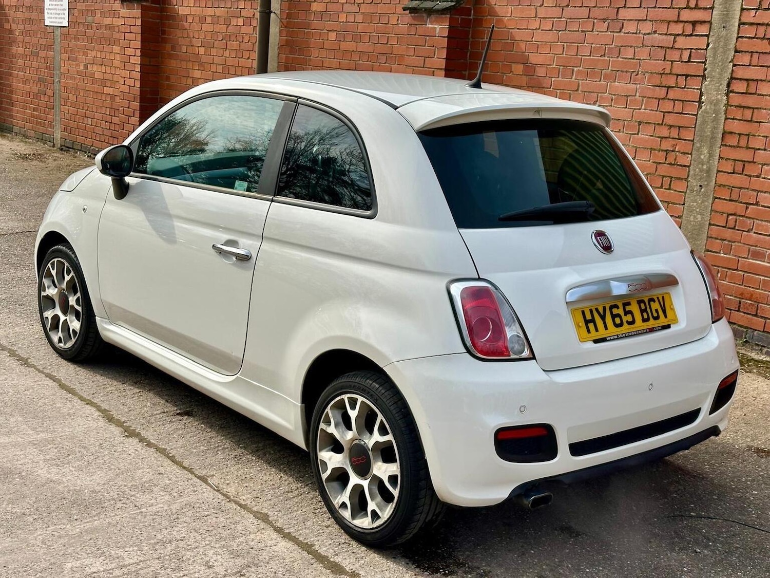Used Fiat 500 2015 for sale - 77983724: Photo 23