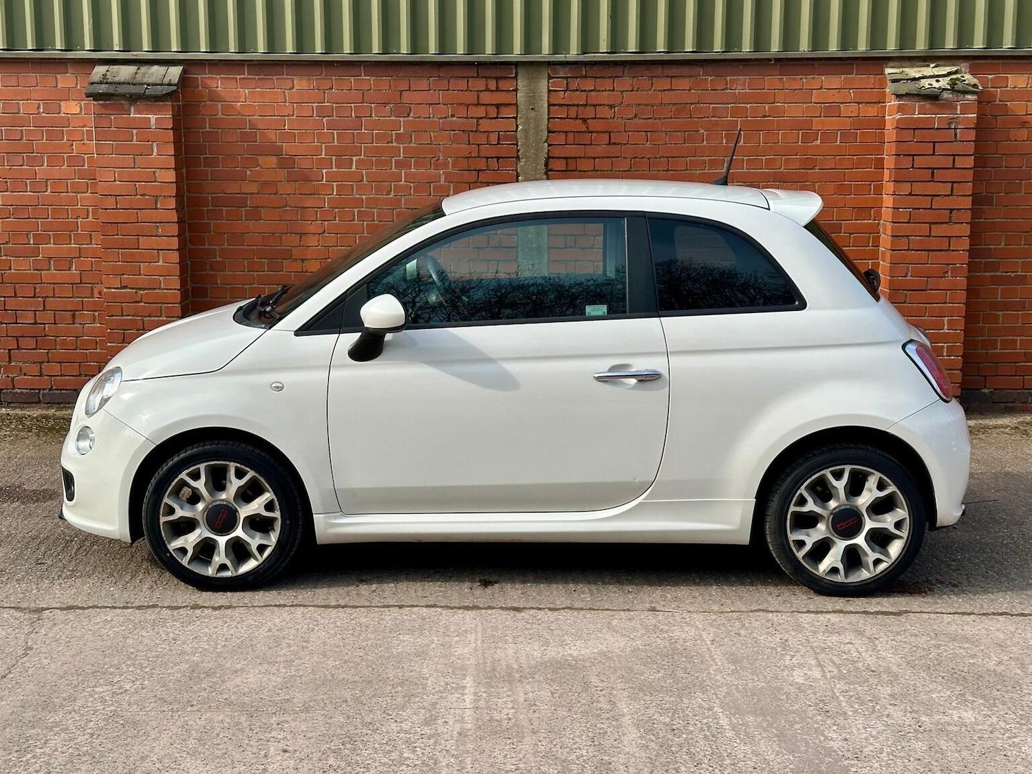 Used Fiat 500 2015 for sale - 77983724: Photo 27