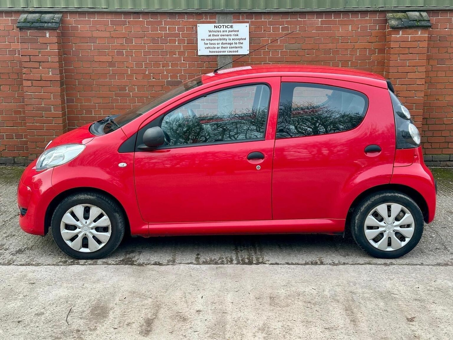 Used Citroen C1 2010 for sale - 77603421: Photo 21