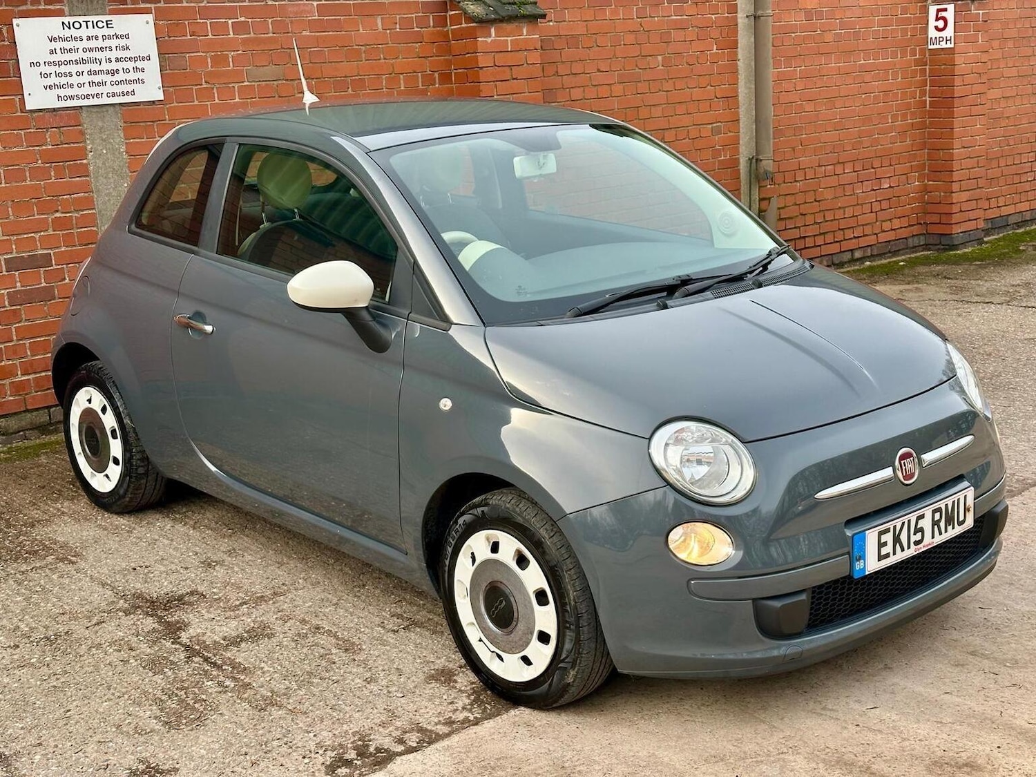 Used Fiat 500 2015 for sale - 77603419: Photo 2