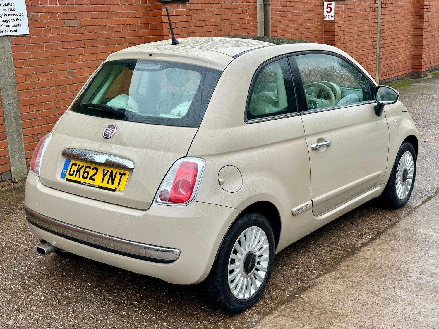 Used Fiat 500 2012 for sale - 77516100: Photo 17