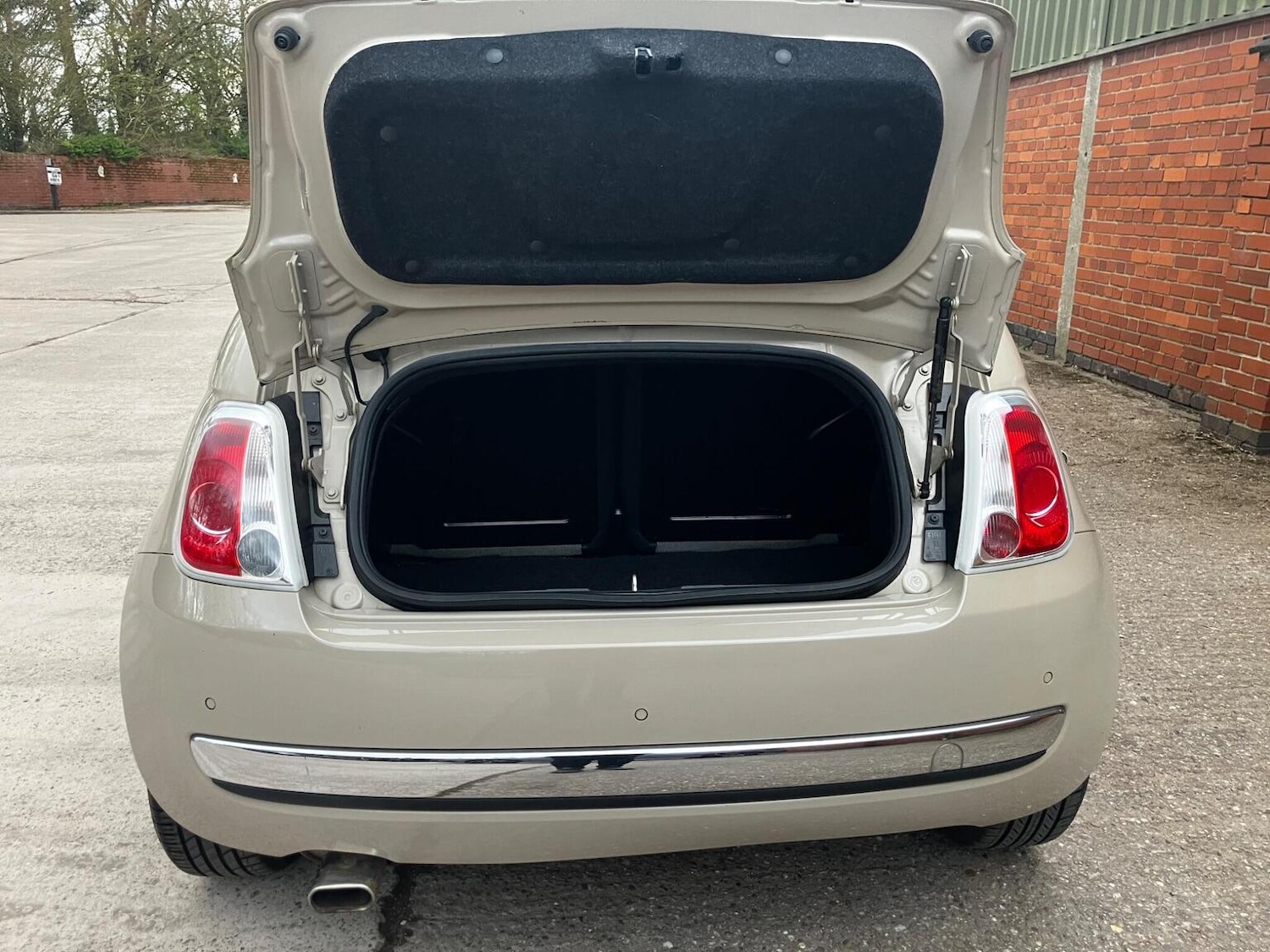 Used Fiat 500C 2014 for sale - 78084483: Photo 16