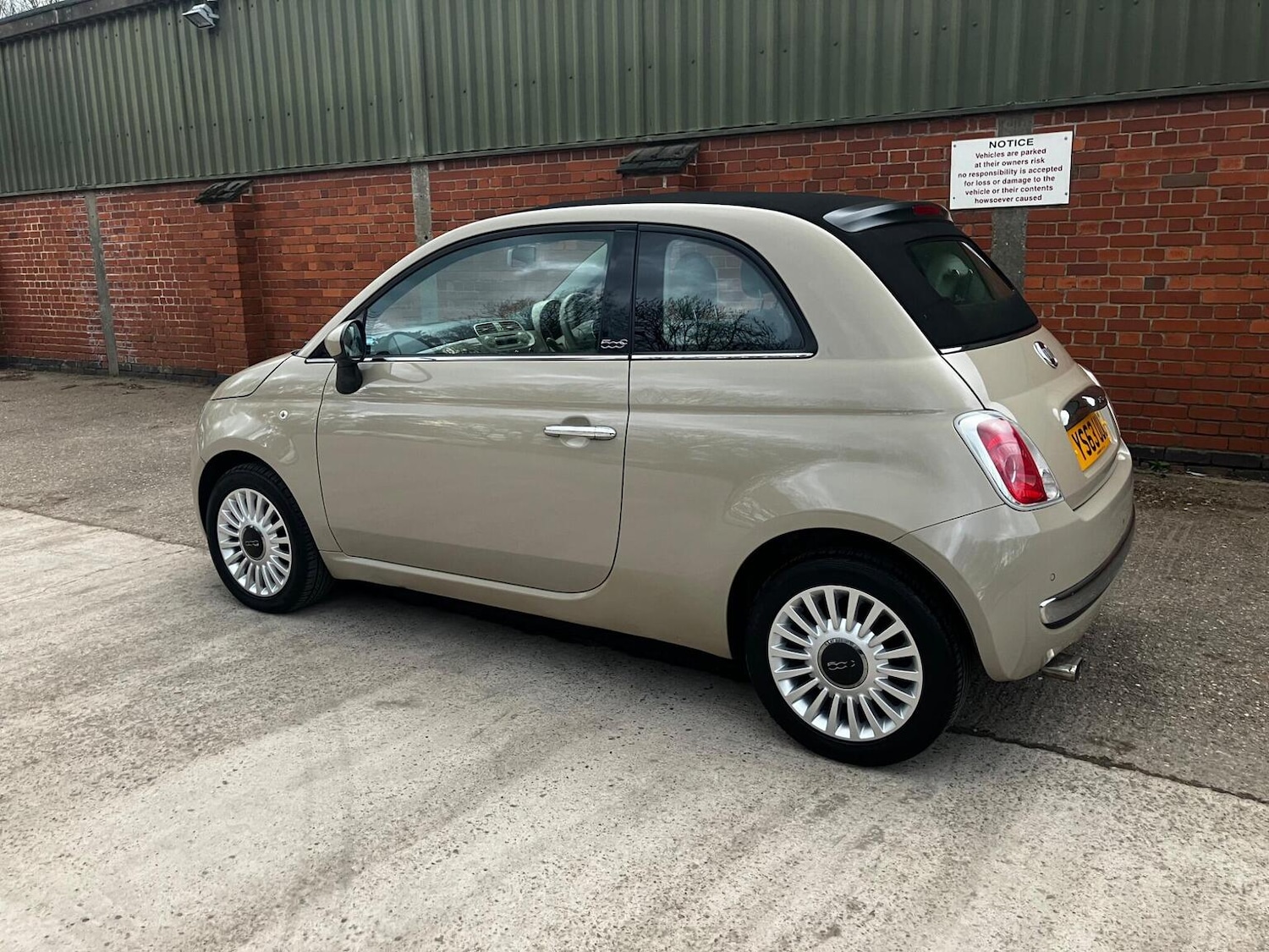 Used Fiat 500C 2014 for sale - 78084483: Photo 26