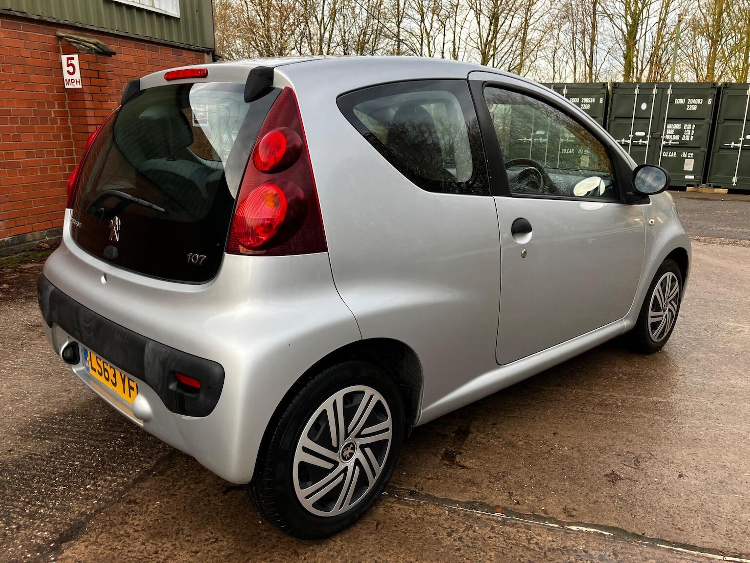 Used Peugeot 107 2013 for sale - 76935294: Photo 17