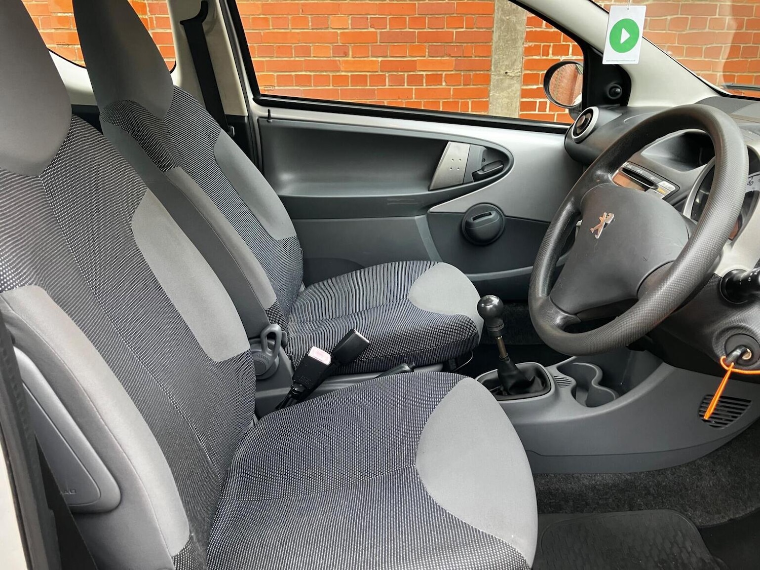 Used Peugeot 107 2013 for sale - 76935294: Photo 3