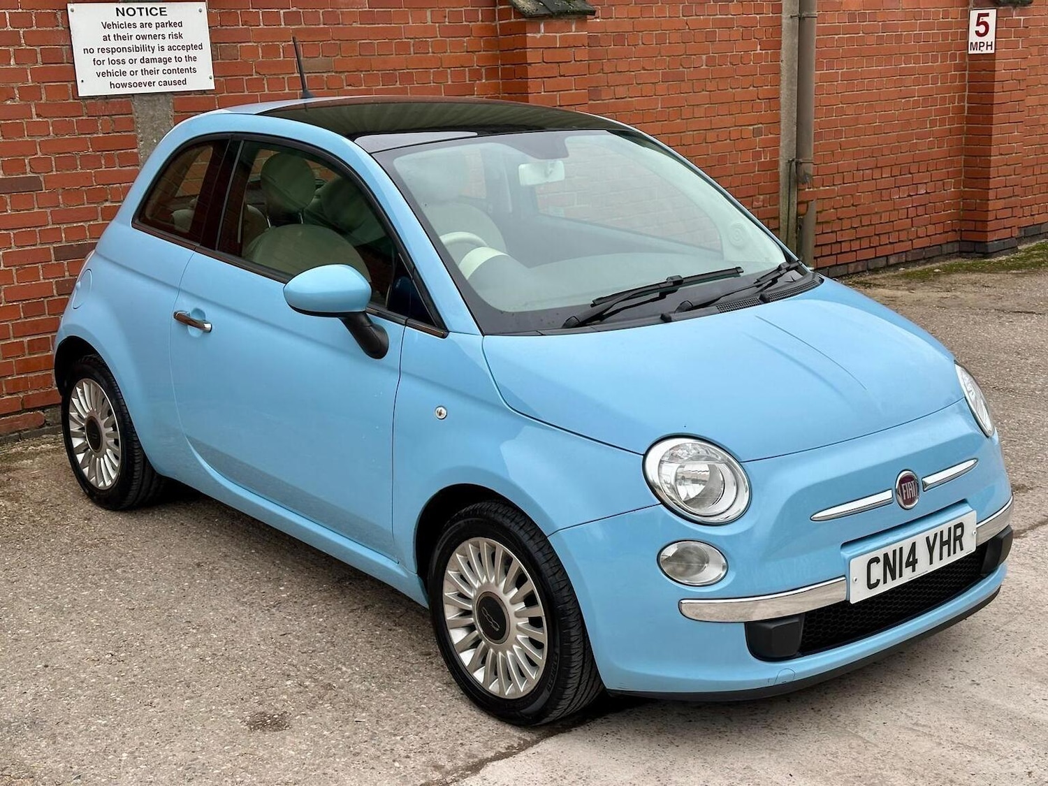 Used Fiat 500 2014 for sale - 77603377: Photo 2