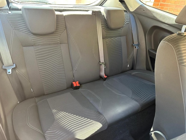Used Ford Fiesta 2012 for sale - 76058064: Photo 17