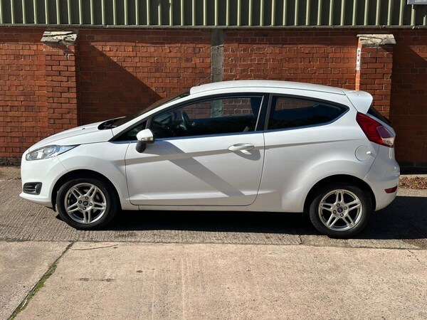 Used Ford Fiesta 2012 for sale - 76058064: Photo 21
