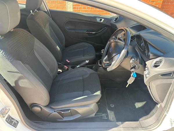 Used Ford Fiesta 2012 for sale - 76058064: Photo 7