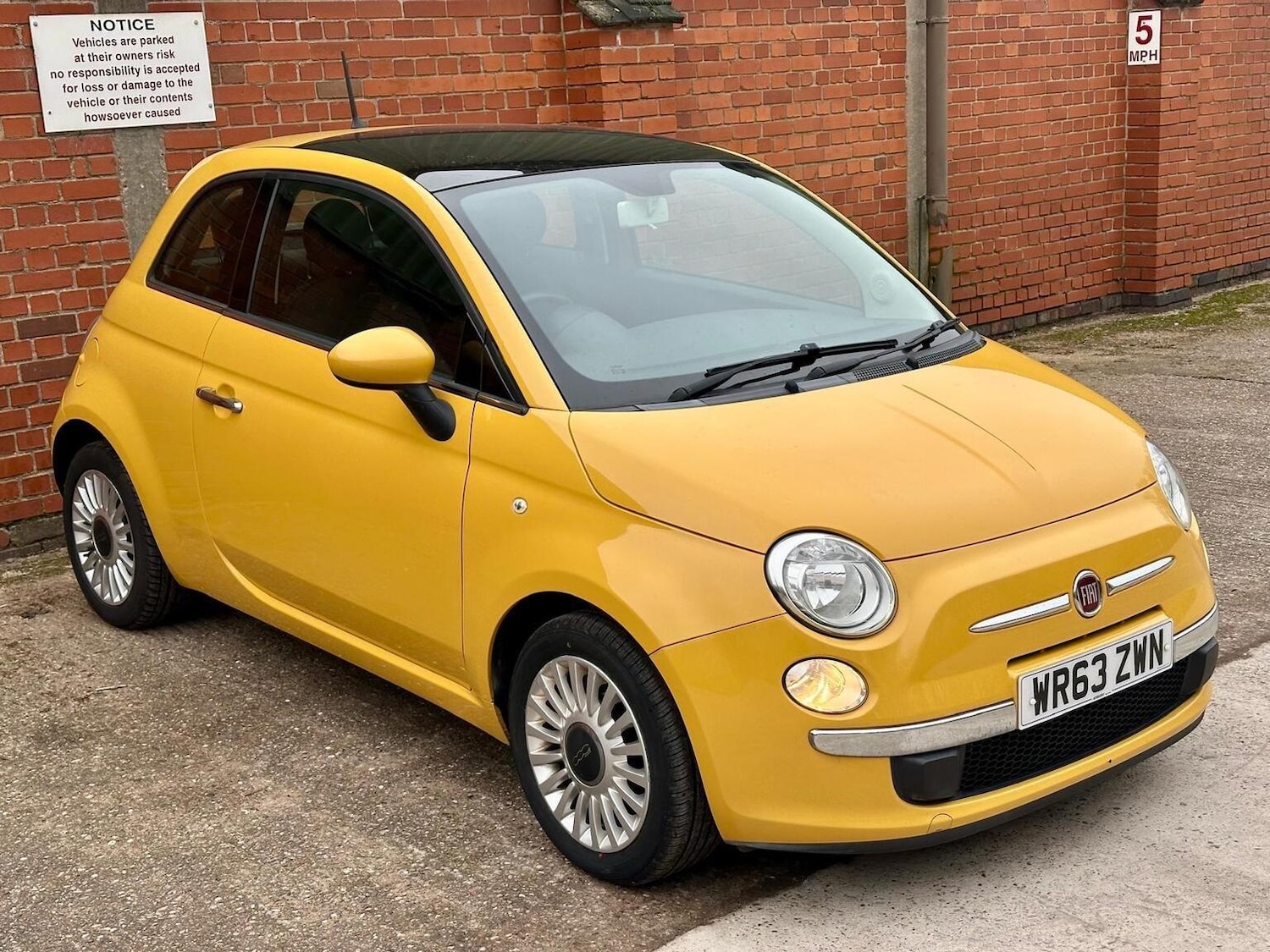 Used Fiat 500 2013 for sale - 77789310: Photo 2