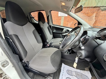 Used Toyota AYGO 2014 for sale - 78852686: Photo