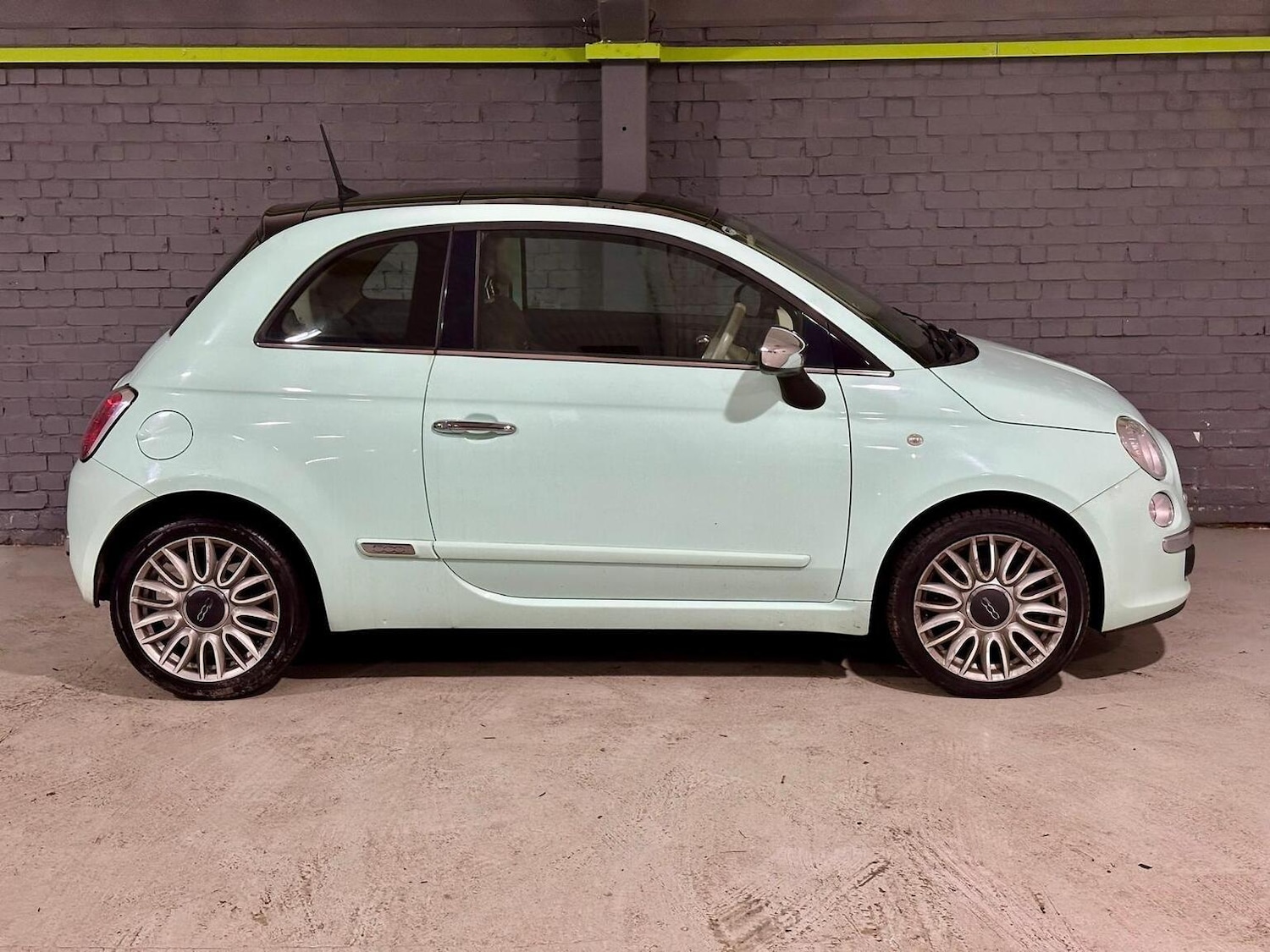 Used Fiat 500 2015 for sale - 77310714: Photo 8