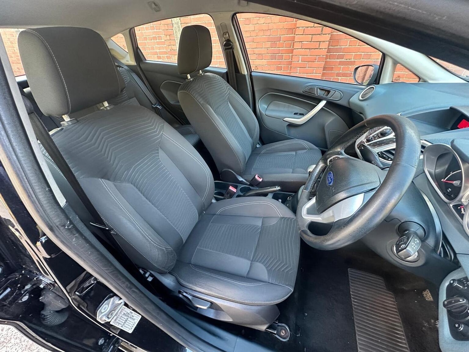 Used Ford Fiesta 2009 for sale - 76421888: Photo 13