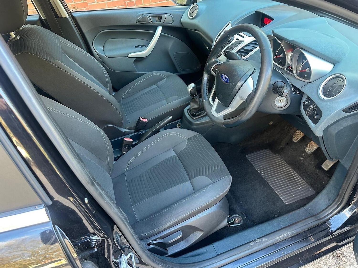 Used Ford Fiesta 2009 for sale - 76421888: Photo 15