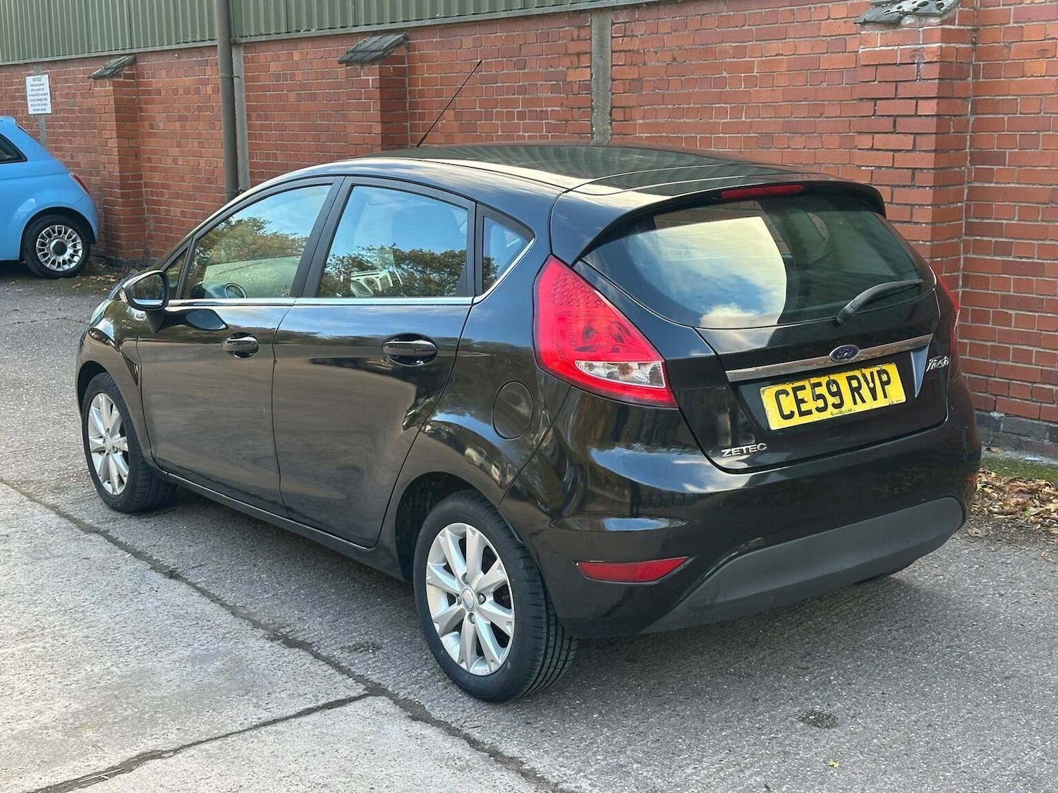 Used Ford Fiesta 2009 for sale - 76421888: Photo 17