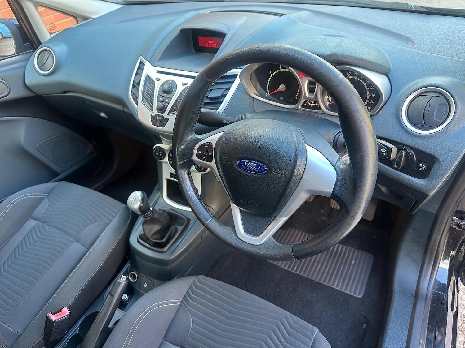 Used Ford Fiesta 2009 for sale - 76421888: Photo 19