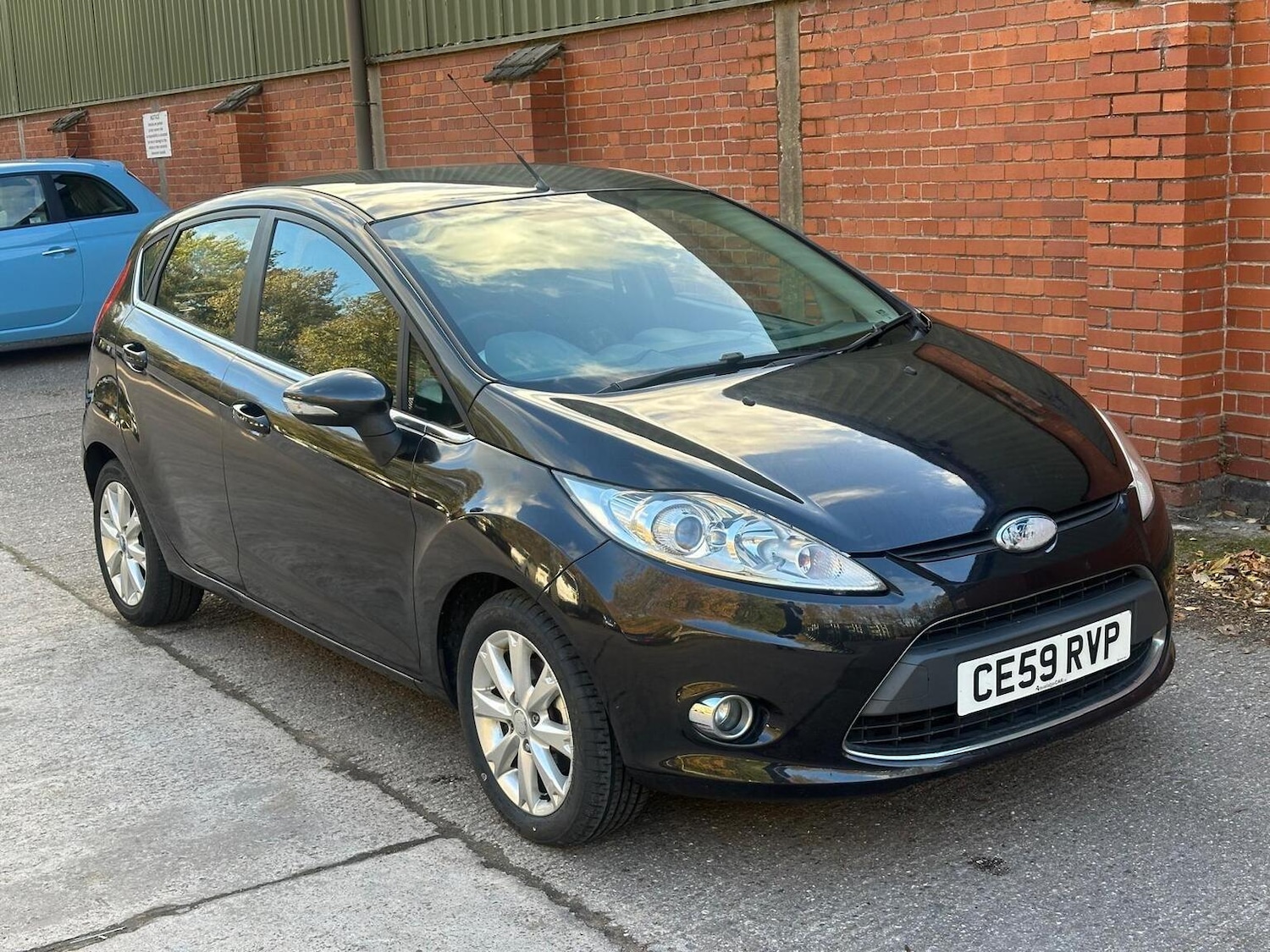 Used Ford Fiesta 2009 for sale - 76421888: Photo 26