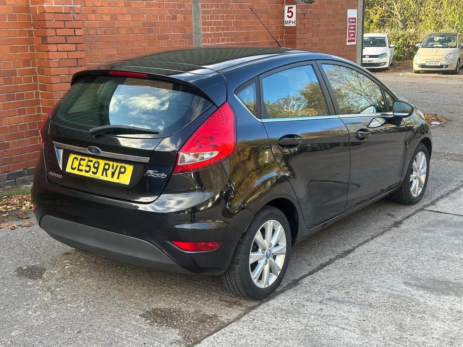 Used Ford Fiesta 2009 for sale - 76421888: Photo 27