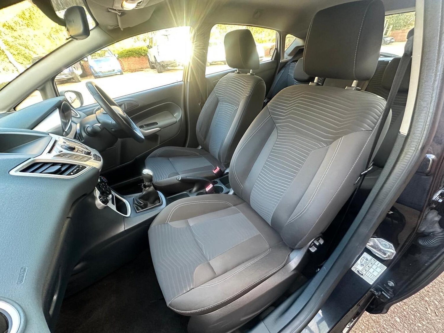 Used Ford Fiesta 2009 for sale - 76421888: Photo 4