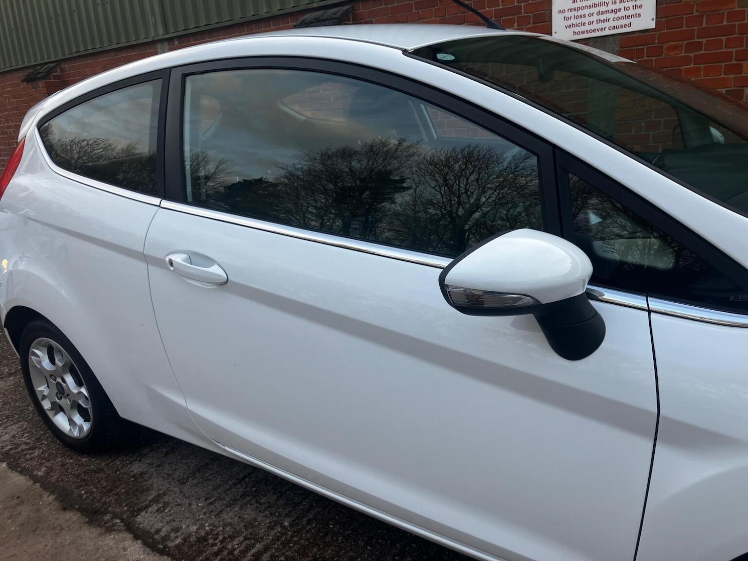 Used Ford Fiesta 2011 for sale - 78053298: Photo 11