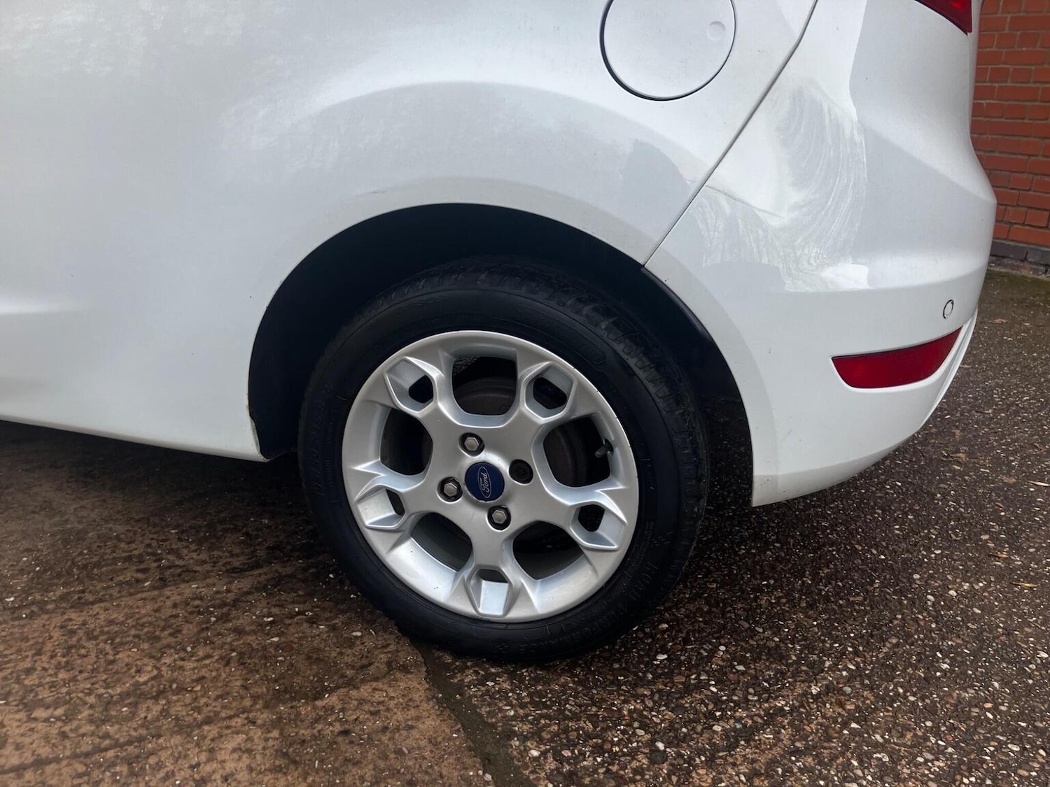 Used Ford Fiesta 2011 for sale - 78053298: Photo 14