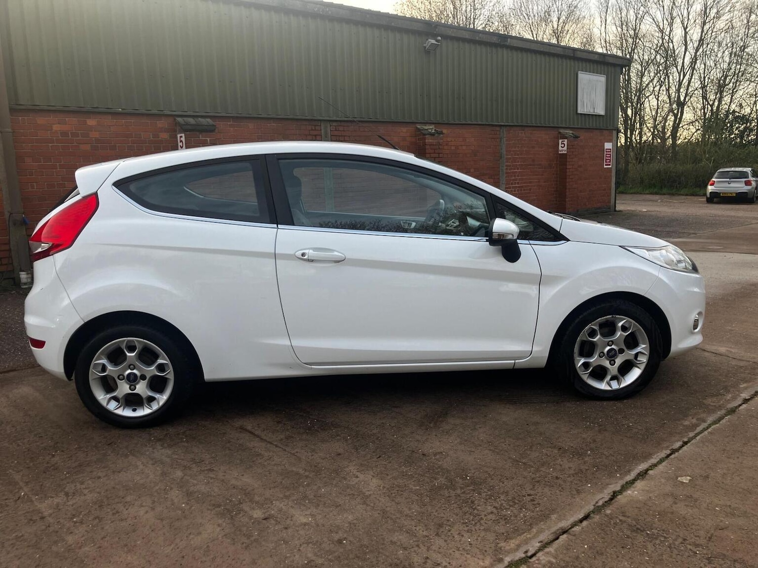 Used Ford Fiesta 2011 for sale - 78053298: Photo 19